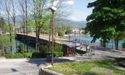 BIHAĆ: Otkrivena koruptivna mreža u kantonalnoj upravi za šumarstvo