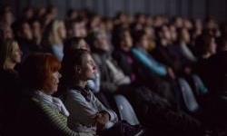 U prepunom kinu Šiška prikazan Žurnalov film "Srebrenica"!