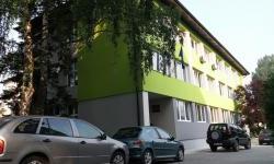 Presuda za mobing i optužnica za krađu nisu dovoljni za smjenu šefa