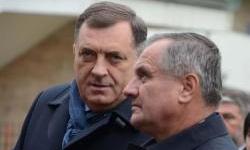 Bivši premijer RS i dalje čeka ispunjenje Dodikovog obećanja