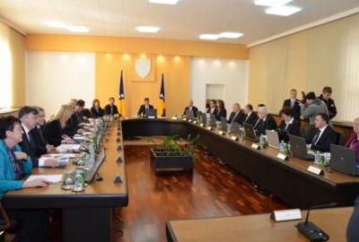 Fadil Novalić opraštao dugove i firmama koje su poslovale s profitom