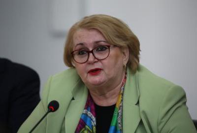 Ministrica Turković, nakon sina, angažovala i njegovog badžu!?