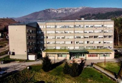 Osigurali sredstva za dva MRI aparata, pa tražili da ga otplaćuju u ratama na četiri godine