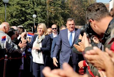 Milorad Dodik i njegovi funkcioneri sankcije pripisuju narodu