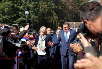 Only for financing state officials, Dodik needs 330 million KM!