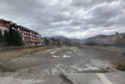 Gradonačelnik Kasumović najavio preuzimanje rupe u centru grada