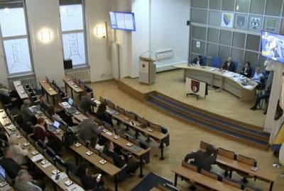 Prihvaćena ostavka Nihada Uka, pada i Vlada KS-a