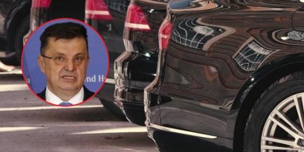 Ministarstvo finansija i trezora kupuje vozila za 200.000 KM!