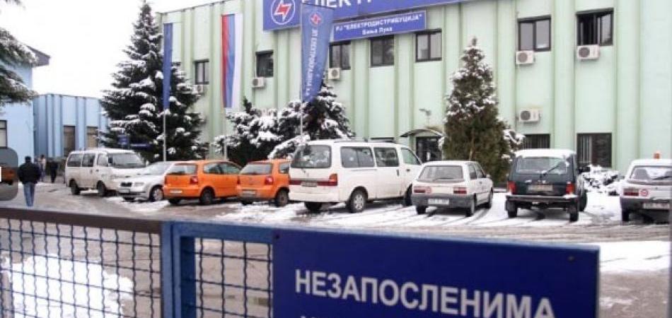 GUBITNIČKA STRATEGIJA ELEKTROKRAJINE: Založili trafostanice pa podigli kredit da vrate kredit!