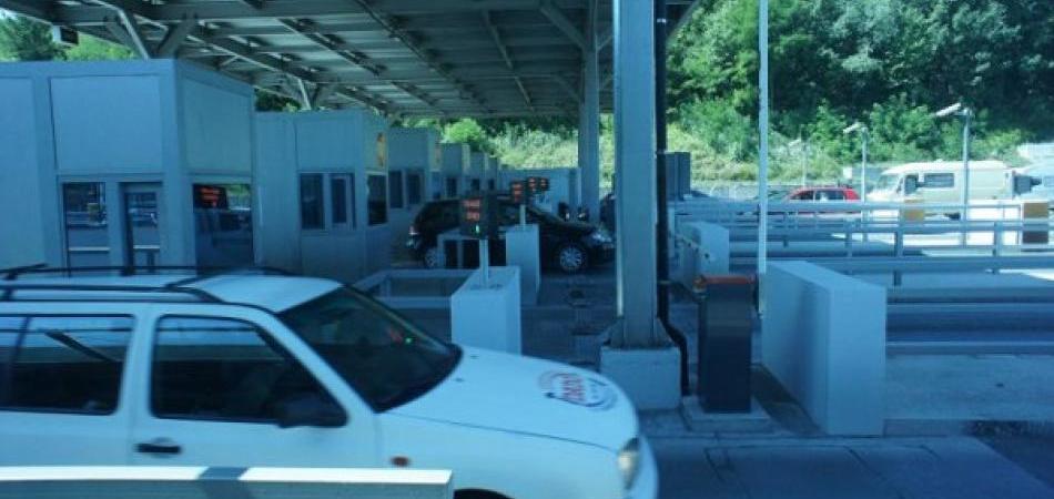 STRANAČKA PROMOCIJA: Kako su Autoceste Federacije na reklamu potrošile 730.000 KM?