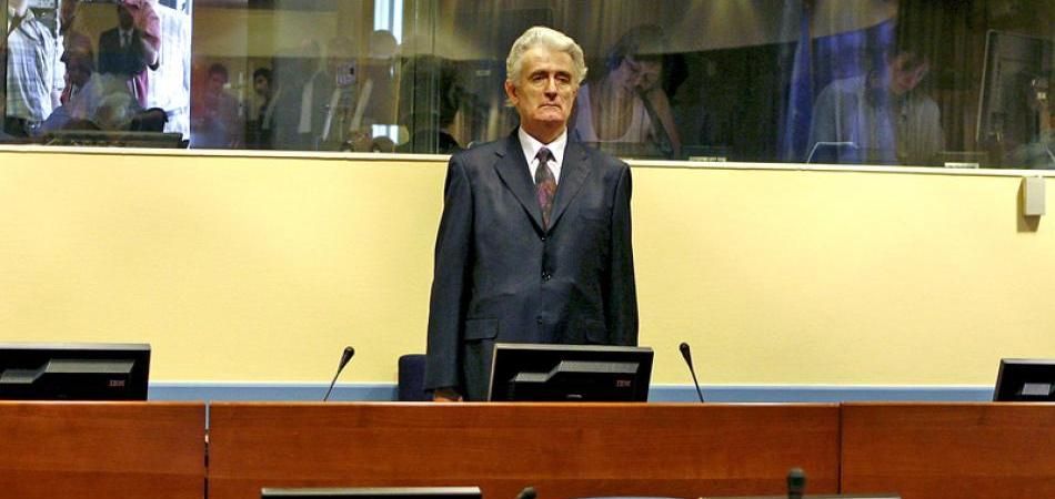 40 GODINA ZATVORA ZA KARADŽIĆA : Kriv za genocid u Srebrenici, opsadu Sarajeva, istrebljenja, progone...