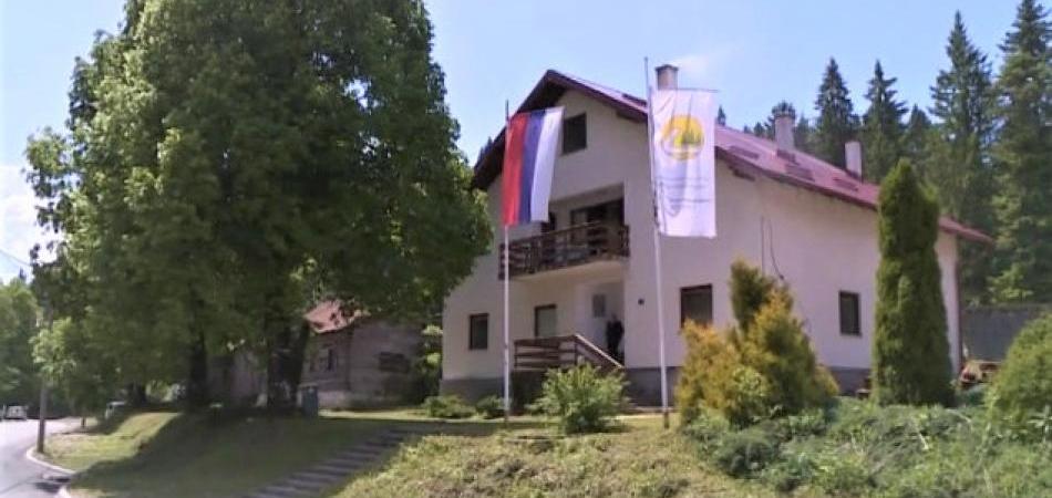 Osamnaest direktora odlazi sa funkcija?