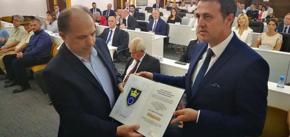 Optuženik za ratne zločine nagrađen za solidarnost, humanost i toleranciju!