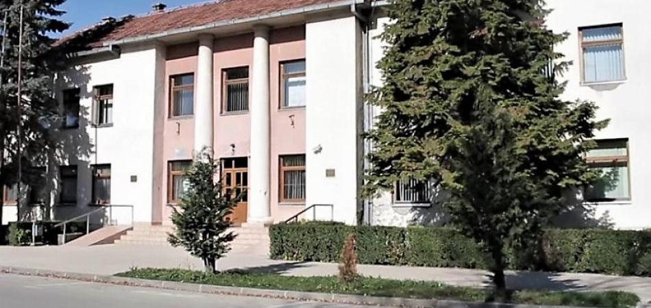 Posao za firmu čiji je vlasnik formalno izbjeglica iz tog grada