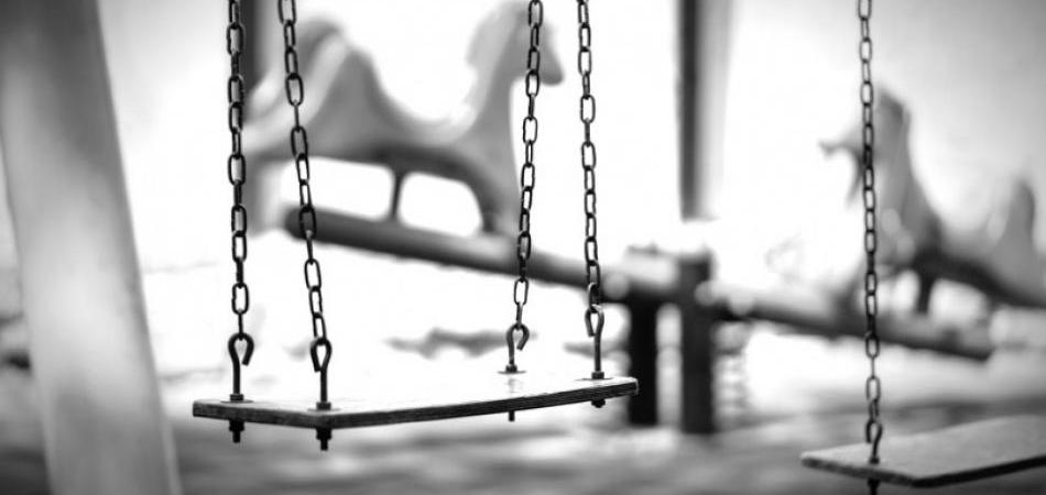 Pedofil koji je seksualno uznemiravao djecu osuđen na pet godina i tri mjeseca zatvora