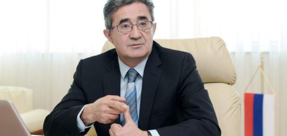 KASIPOVIĆ: Ne mogu predložiti da se referendum ne održi