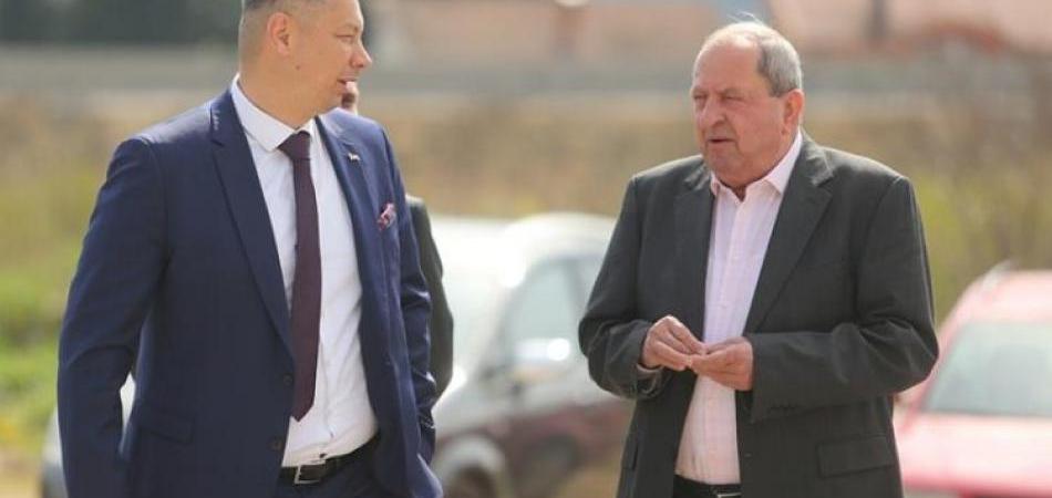 Po tradicionalnom običaju, posao dobio Dodikov tajkun Ljubo Ćubić