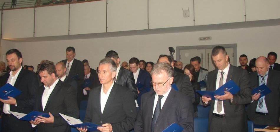 KONSTITUISANA SKUPŠTINA KS: Ko je osigurao zastupničko mjesto za naredne četiri godine? 