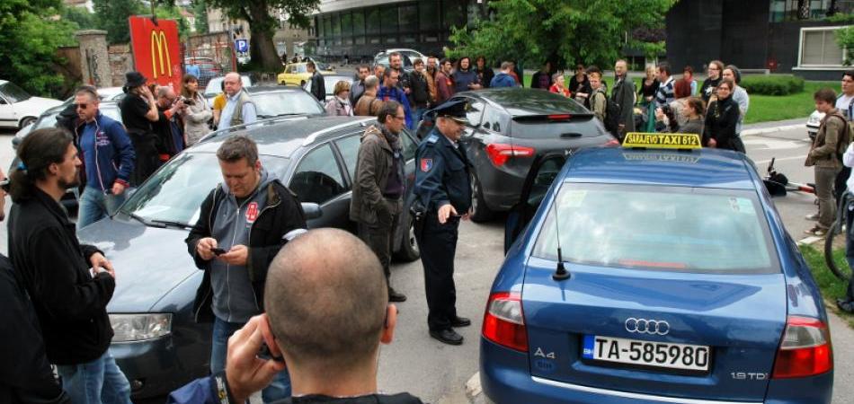 LAŽI O JMBG PROTESTIMA: Bevanda prvo izbjegao ubistvo, a onda odgodio izjašnjavanje o JMBG