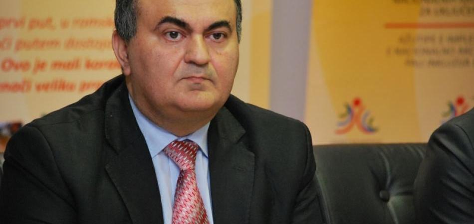 Jusić: Na računu Federalnog zavoda za zapošljavanje blokirano 600.000 KM za Rome