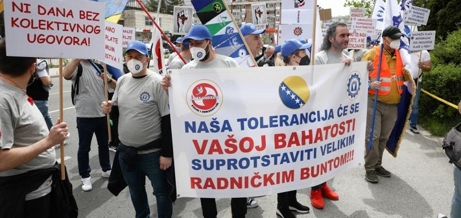 Na ulicu izlaze radnici Binasa, Zraka, Pretisa, BNT-a...