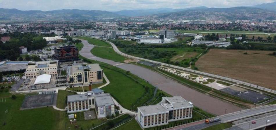 Investors profit freely from illegally constructed buildings