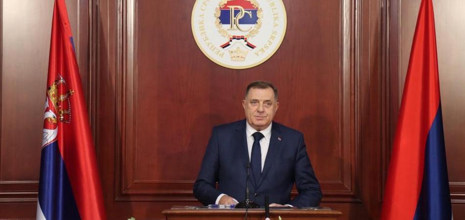 Neustavni zakoni su uvertira za samostalnu RS