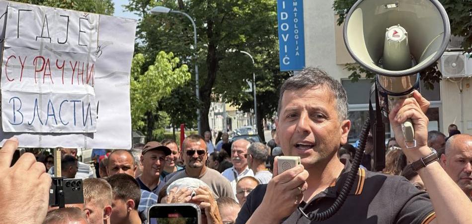 Vukanović upozorava - prate me