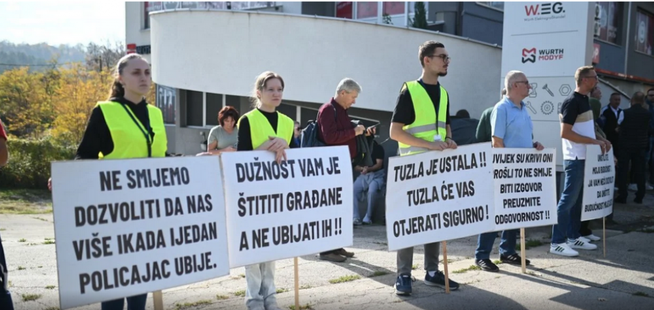 Podnesite ostavke!