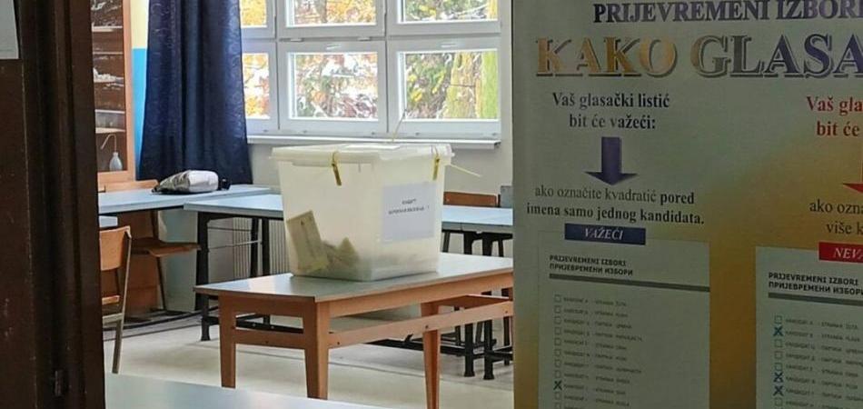 Opozicija istrajava na utvrđivanju prevara pri glasanju