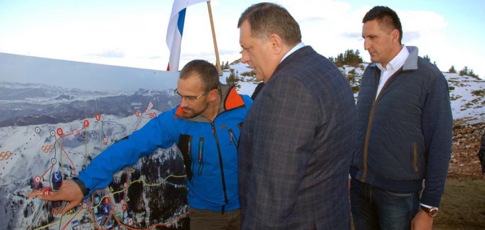 Kako SNSD, SDA i Al-Shiddi spajaju kvadrati, novac i interesi