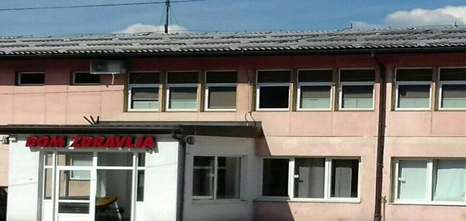 Direktor Hadžiradončić odlučio da mu zakon ne treba pa podijelio pare dobavljačima