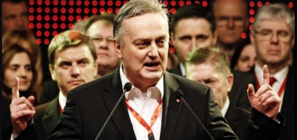 MAŠKARE U ZENICI I SARAJEVU: Biseri demagogije Lagumdžije i Radončića