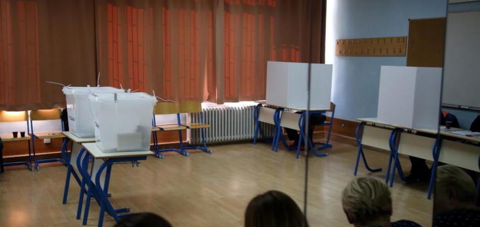 Više od 1800 birača glasalo na nepotvrđenim listićima