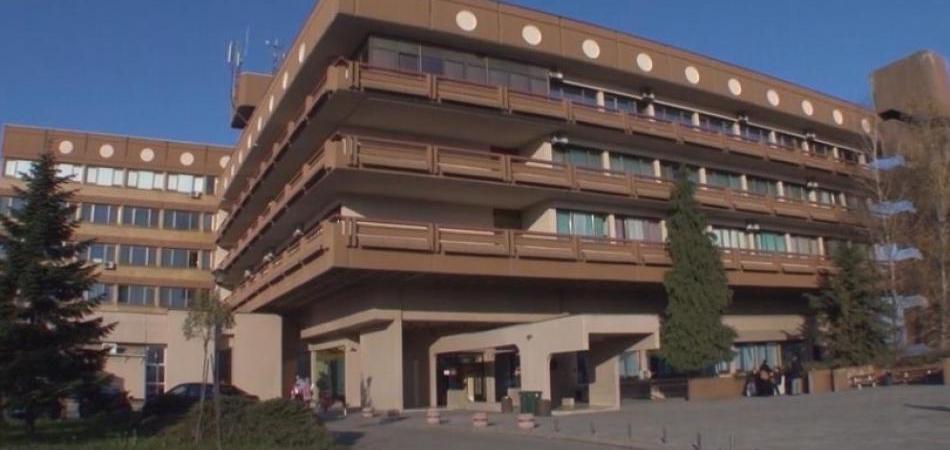 Od sredstava za zdravstvo finansira se izborna kampanja vladajućih stranaka!