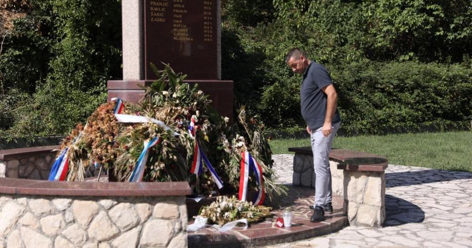 Preživjeli iz Grabovice već 30 godina traže tijela ubijenih roditelja i rođaka