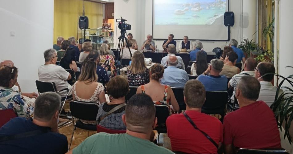 Pogledajte snimak javne debate o sudbini zeničke željezare