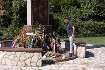 Preživjeli iz Grabovice već 30 godina traže tijela ubijenih roditelja i rođaka