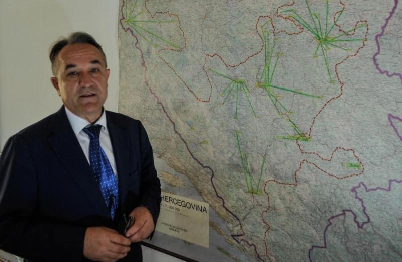 Direktor Mahmutović privatizirao Financijsko-informatičku agenciju