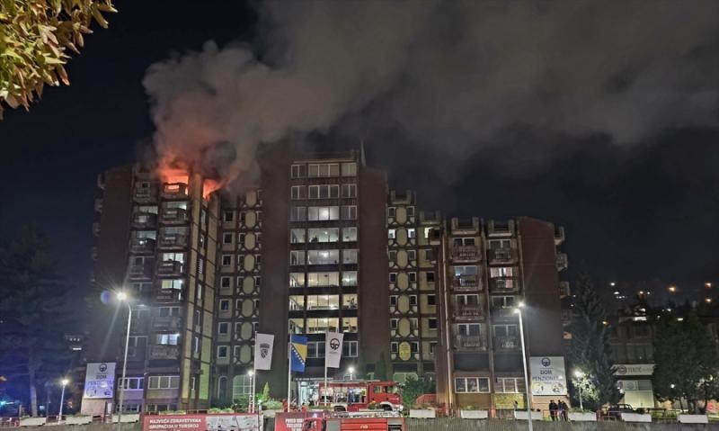 Poginulo 11 osoba, četvero u kritičnom stanju, direktor Doma podnio ostavku