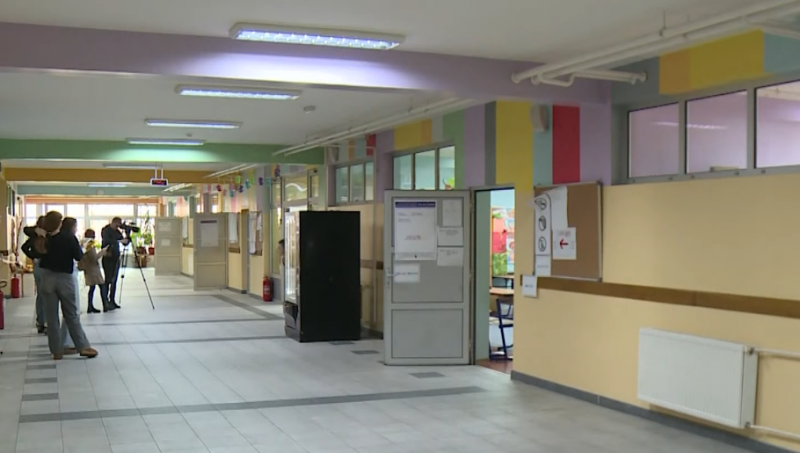 Mala izlaznost glasača do 12 sati