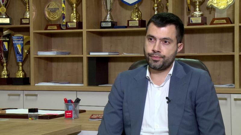 Priznao povezanost sa firmom koja je dobila više od 300 miliona KM budžetskog novca